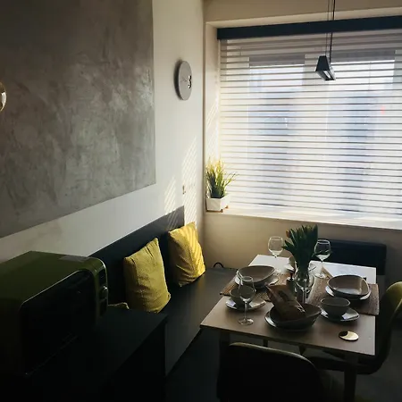 Design & Cozy Krizova Apartment Prague